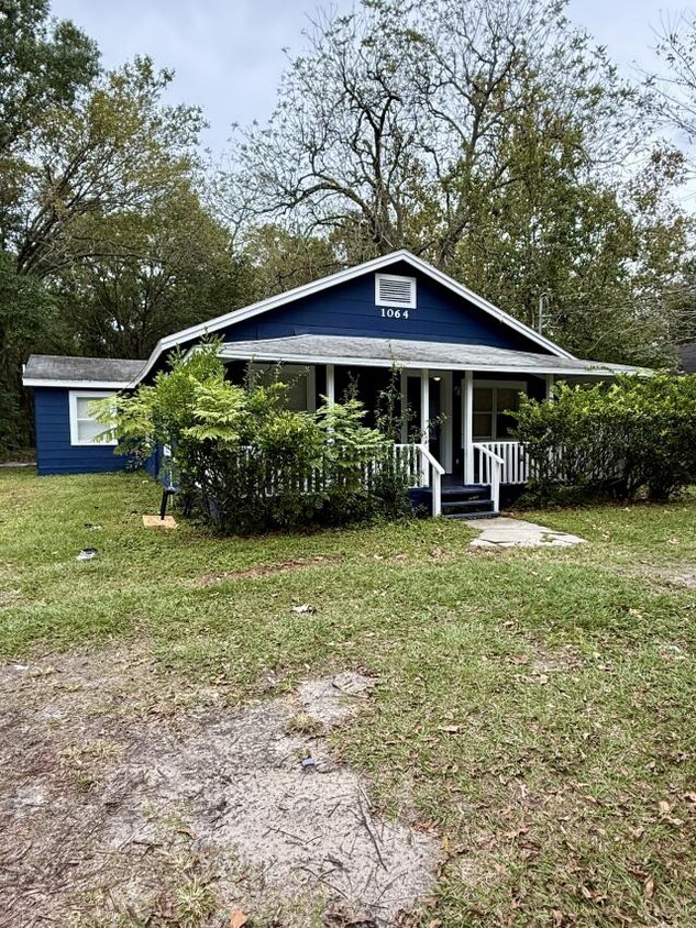 Primary Photo - 3 bedroom in Jacksonville FL 32254