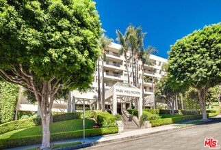 Building Photo - 1131 Alta Loma Rd