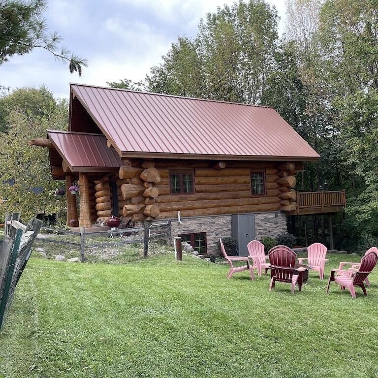 Primary Photo - 806 W Redstone Dr