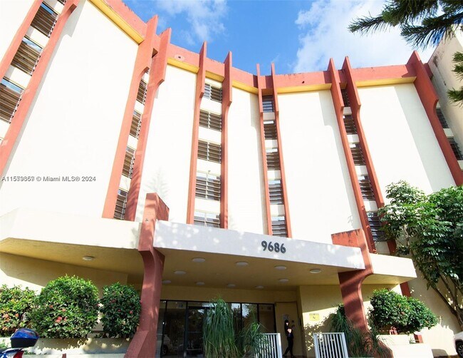 9686 Fontainebleau Blvd Unit 201, Miami, FL 33172 Condo for Rent in