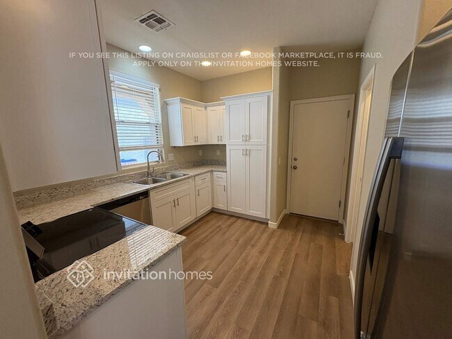 Foto del edificio - 7 N 88th Ave