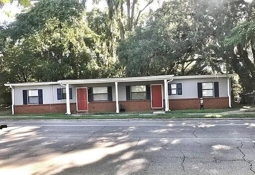 Spacious 2 Bedroom 1 Bathroom - Spacious 2 Bedroom 1 Bathroom Apartment