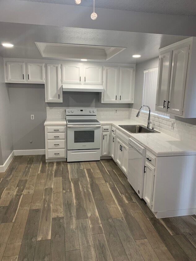 Foto principal - 2316 N Fruit Ave