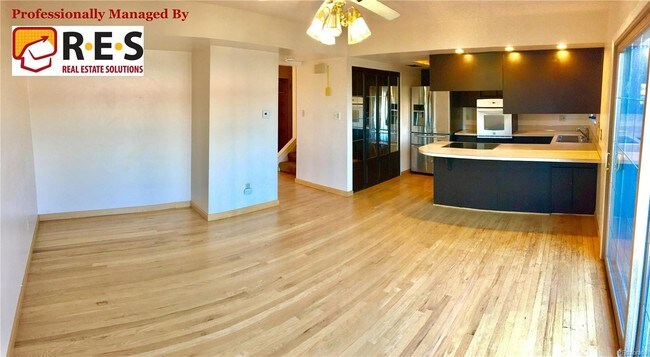 Building Photo - 9242 E Lehigh Ave