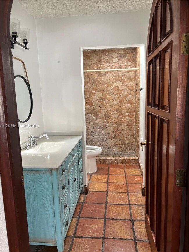 Foto del edificio - 2950 SW 135th Ave