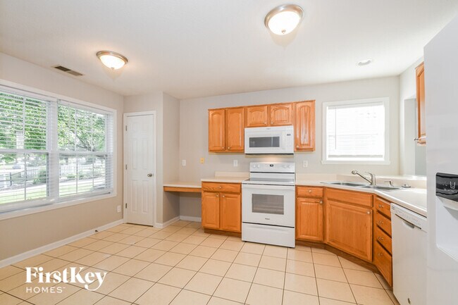 Building Photo - 10670 Braewick Cir
