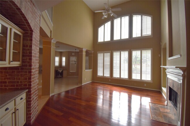 Foto del edificio - 5407 Arcadia Glen Ln