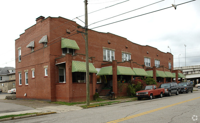 Foto del edificio - 100 Wyoming St