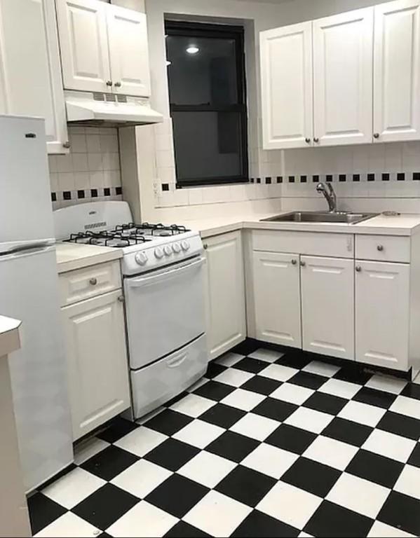 Foto principal - 2 bedroom in New York NY 10128