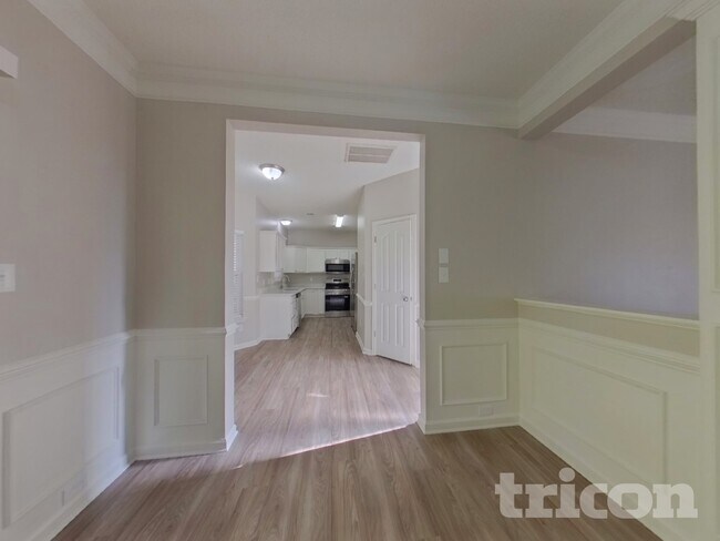 Foto del edificio - 9420 Misty Arbor Way