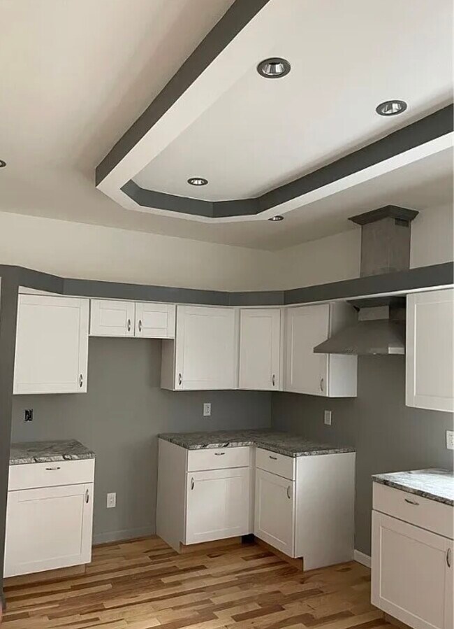 Foto del edificio - 48 Laurel St