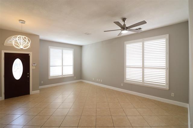 Building Photo - 1315 Westgate Dr