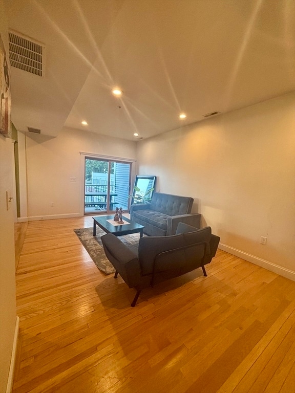 Foto del edificio - 161 Bellingham St