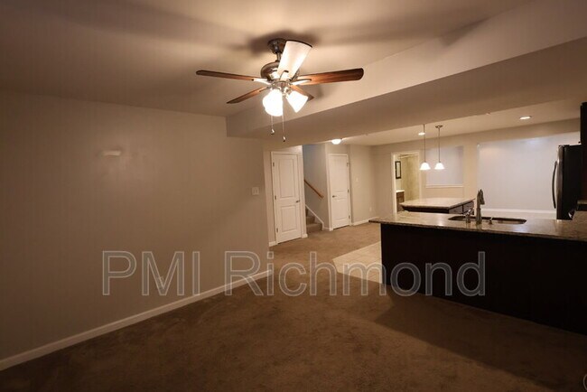 Foto del edificio - 11464 Old Mountain Rd
