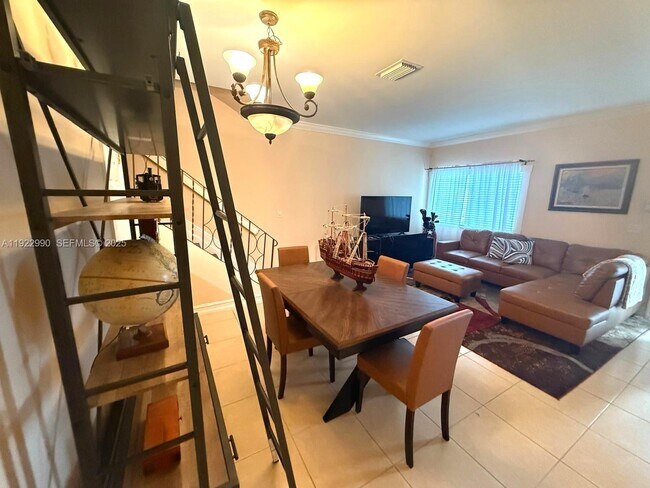 Foto del edificio - 2239 SE 23rd Ave