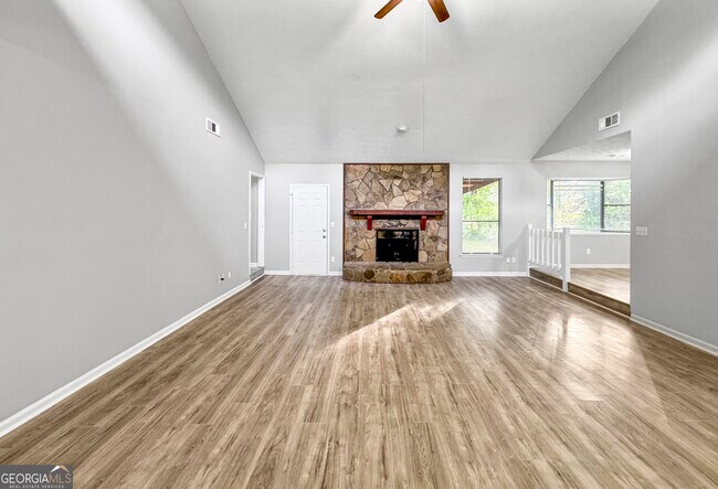 Foto del edificio - 9047 Hamilton Ct