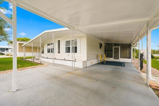 Foto del edificio - 7505 Fairlane Ave