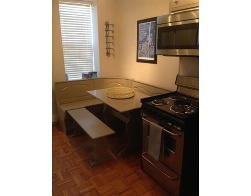 Building Photo - 42 Lomasney Way