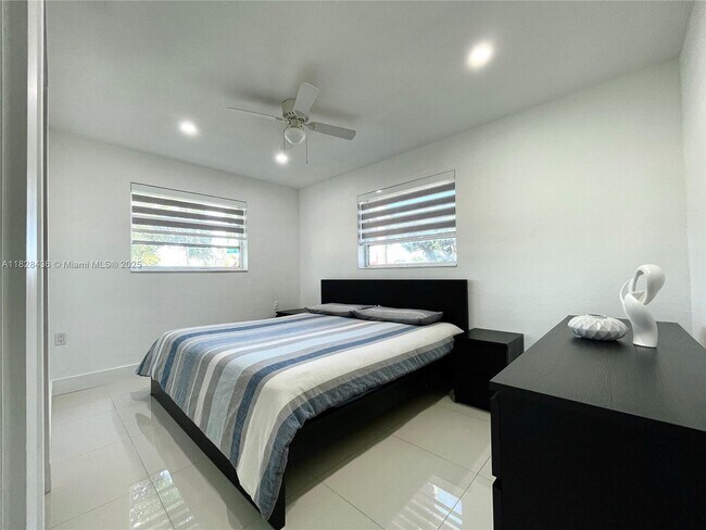 Foto del edificio - 7600 Hope St