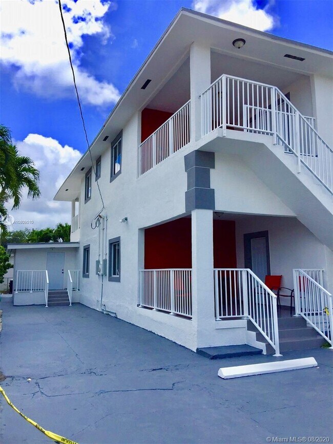 Foto del edificio - 2238 NW 5th St