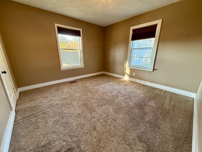 Foto del edificio - 602 W McKinney Ave