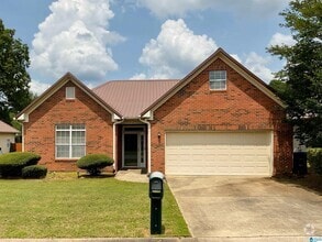 Building Photo - 224 Lakewood Cir