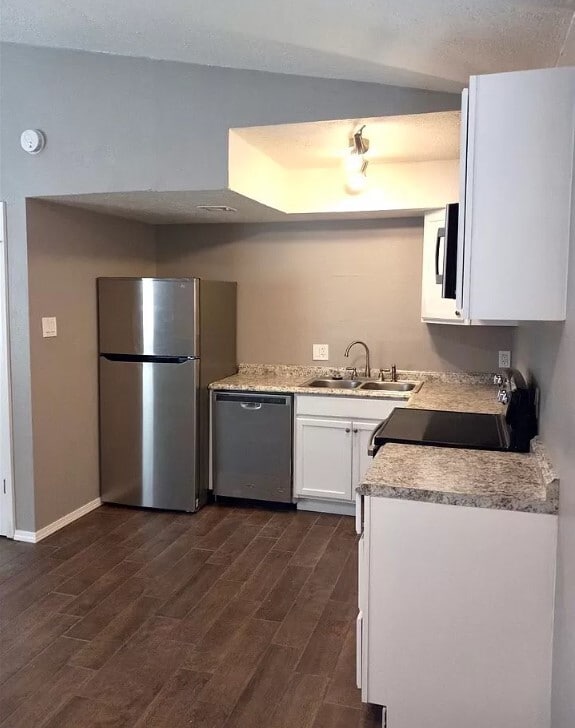 Building Photo - 6705 SW Beta Ave