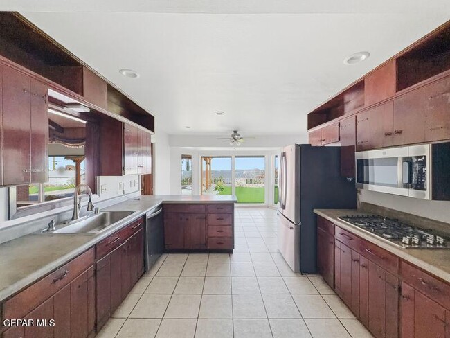 Foto del edificio - 9000 Rancich St