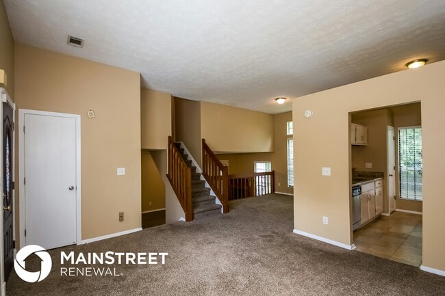 Building Photo - 6350 Laurel Post Dr