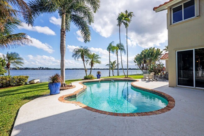 Foto del edificio - 18142 NW 15th Ct