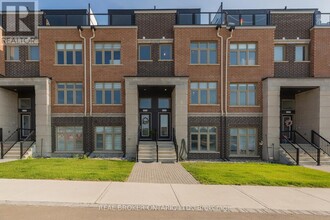 Building Photo - 1434 Hemlock Rd