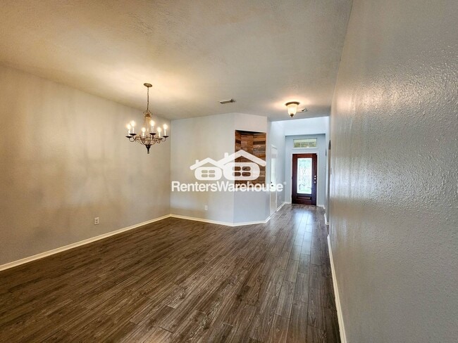 Foto del edificio - 11902 White Water Bay Dr