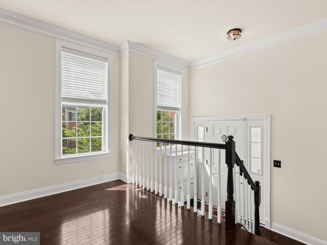Building Photo - 7761 Crystal Brook Way