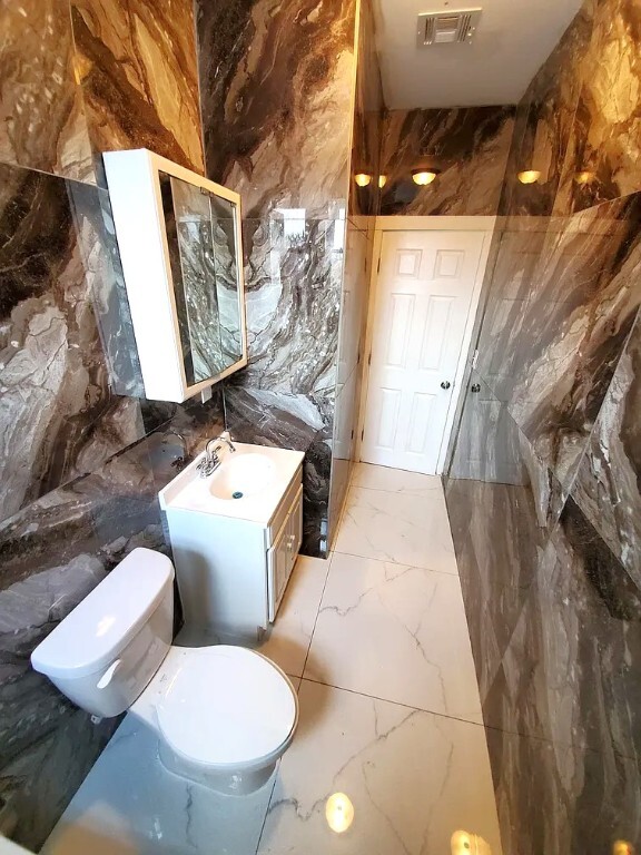 Foto del edificio - 139 N 11th St