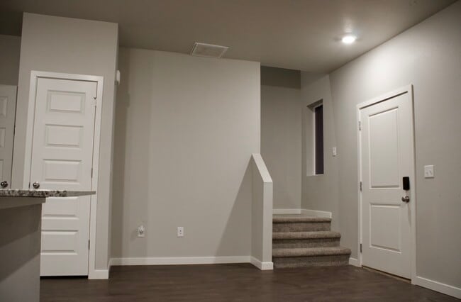 Building Photo - 1353 Reynolds St