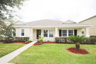 Building Photo - 13624 Podocarpus Ln