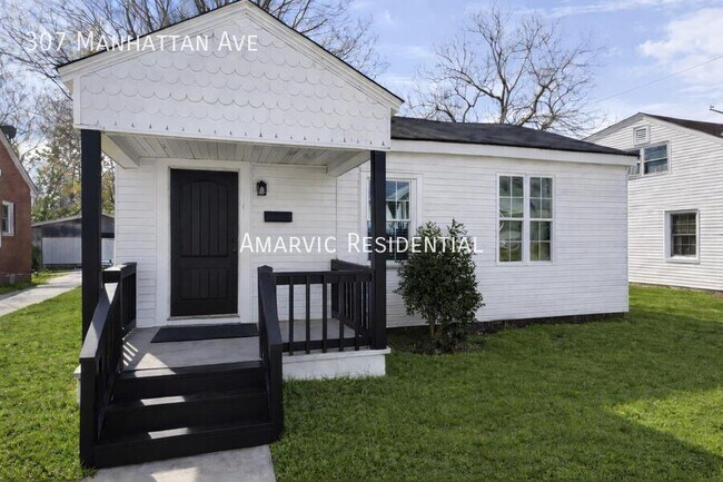 Foto del edificio - 307 Manhattan Ave