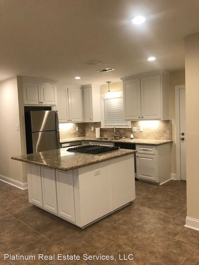 Building Photo - 2 br, 1 bath House - 545 Wiltz Drive