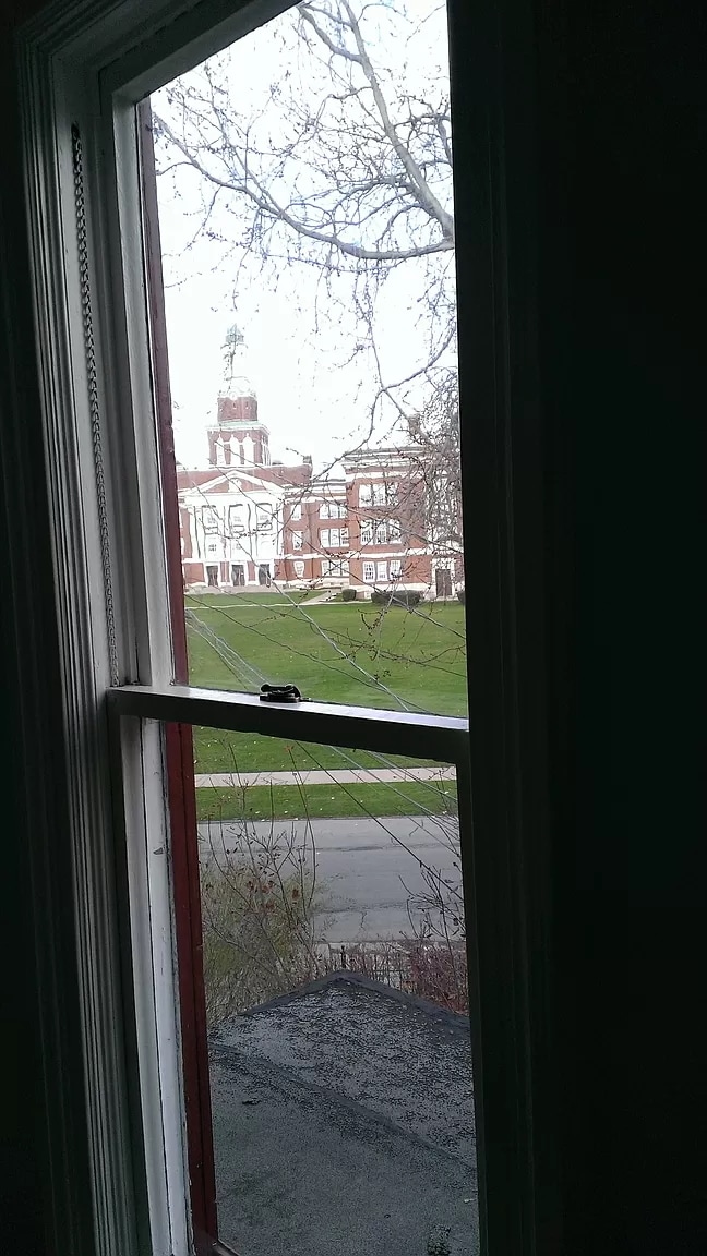 Living Room View - 502 Porter Ave