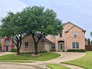 Building Photo - 502 Dale Ct