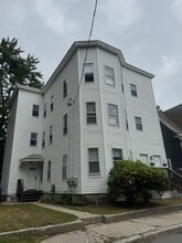 Building Photo - 33-35-35 Gill Ave