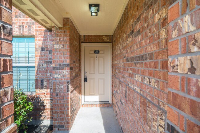 Foto del edificio - 2007 Naplechase Crest Dr