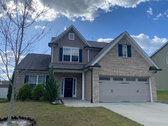 Foto del edificio - 4569 Rivergate Drive