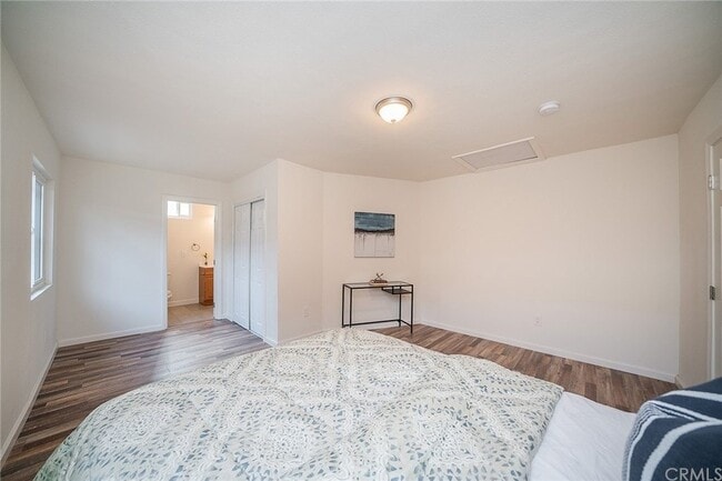 Foto del edificio - 803 E 89th St