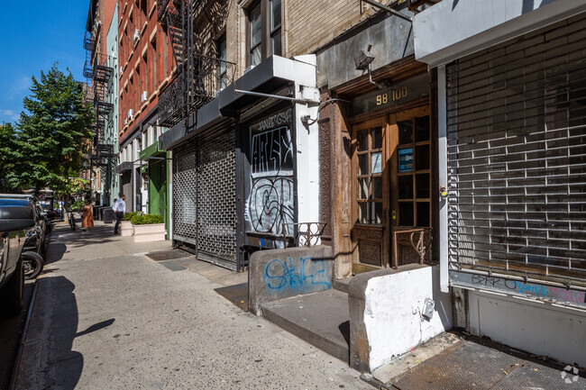 98-100 Thompson St - Manhattan NY - Acera - 98-100 Thompson St