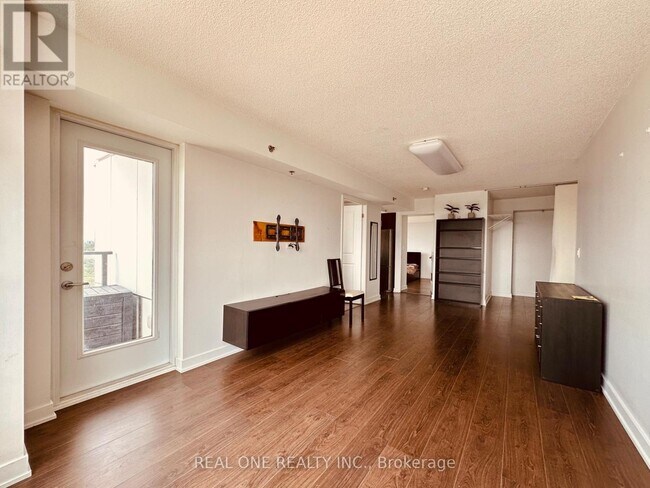 Building Photo - 185 Bonis Ave