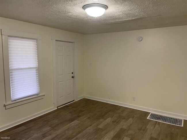 Foto del edificio - 2 br, 1 bath House - 311 Cooper Street