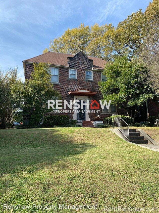 Primary Photo - 2 br, 2 bath House - 191 Angelus St. #1