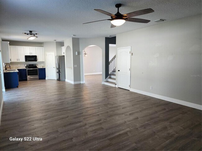 Foto del edificio - 486 Sycamore Springs St