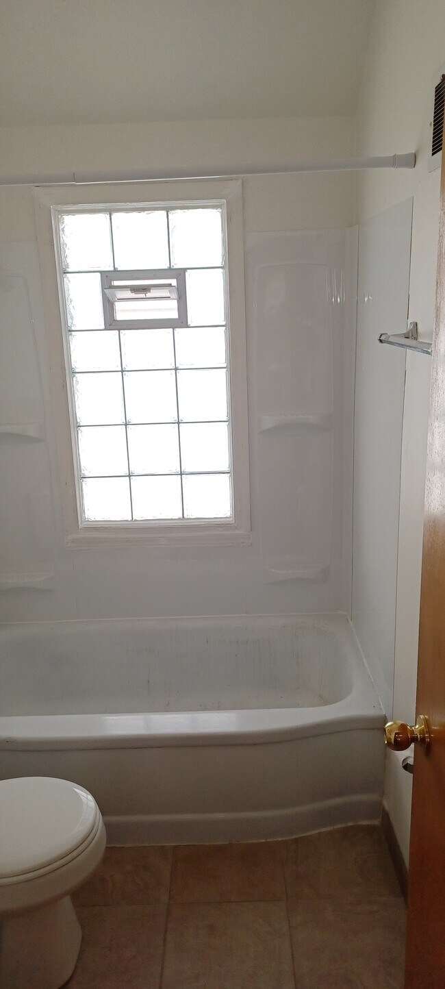 Foto del edificio - 9219 W Adler St